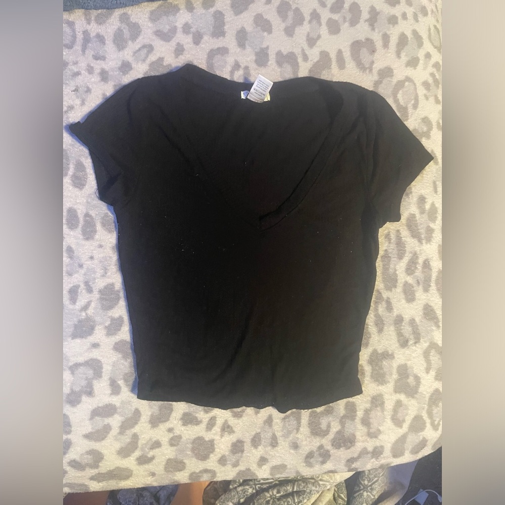 Black crop top